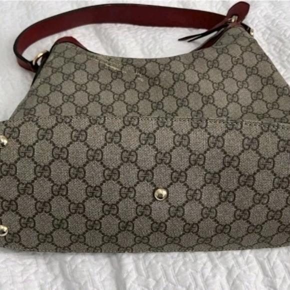 Gucci Linea A Supreme Canvas Hobo Shoulder Bag Beige 414930 - Picture 5 of 6